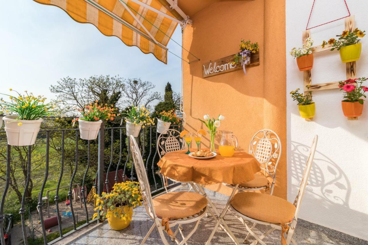 Apartment Pula Relax Exterior foto